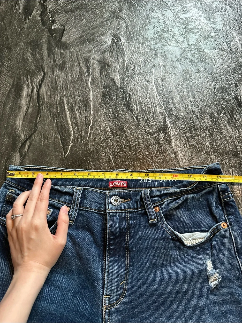 Denizen from Levi's Men's Medium Blue Slim Leg Jeans